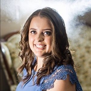 Meet your Posher, Erin